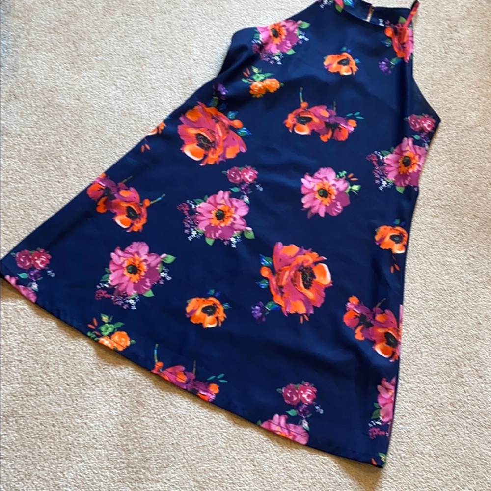 Women’s dress